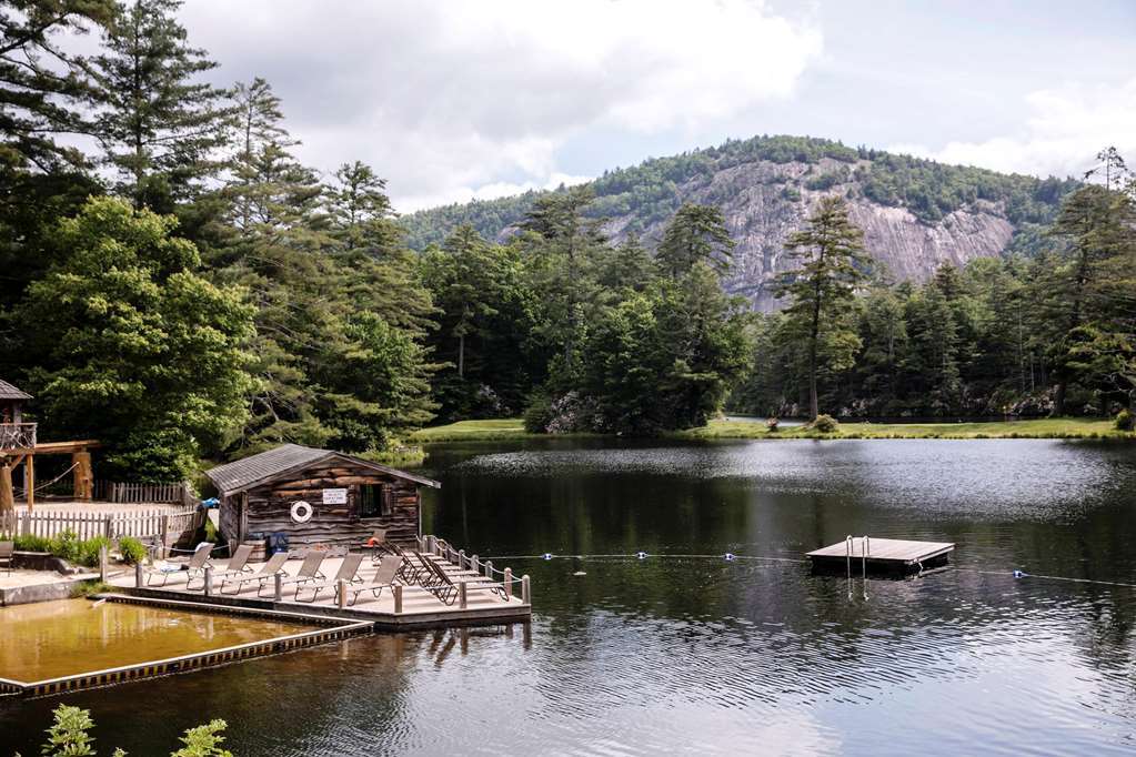 High Hampton Resort Кашьерс Экстерьер фото